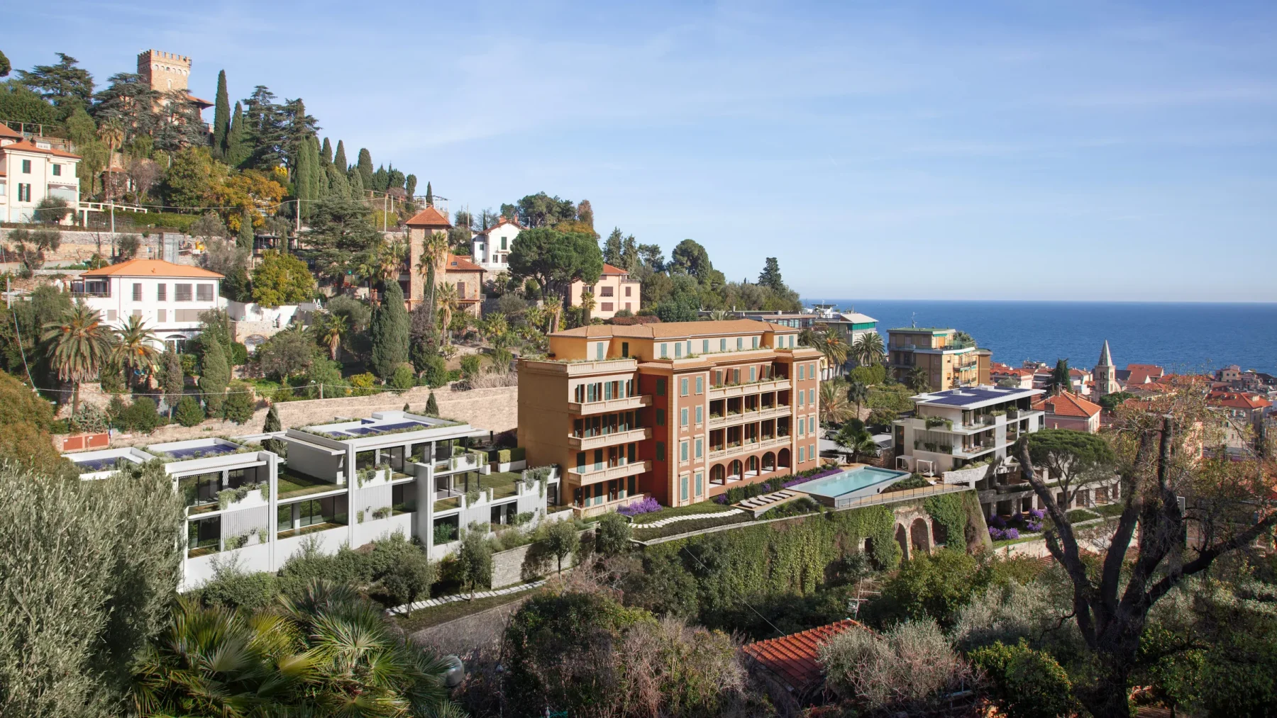 Residenza Poggio Fiorito a Alassio: progetto realizzato da Albini e Castelli